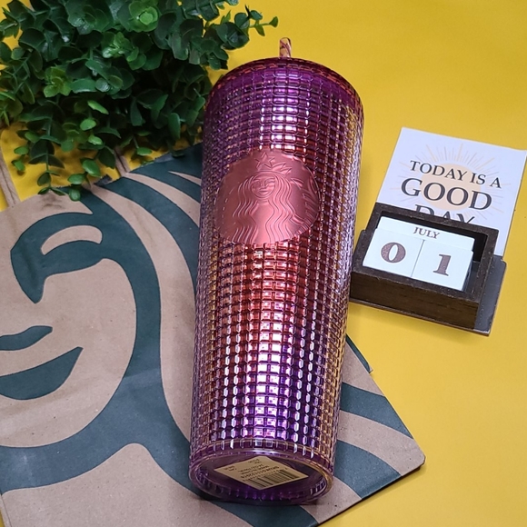 BRAND NEW UNUSED STARBUCKS PURPLE RED SUMMER 2 - Picture 3 of 8